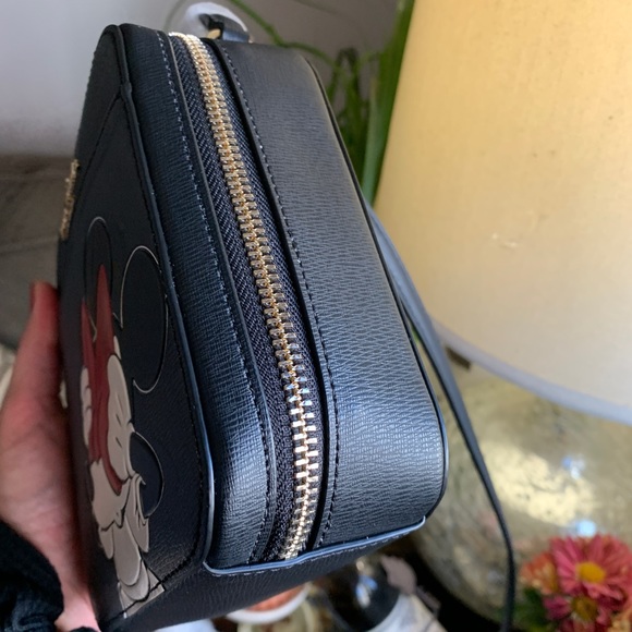 Authentic KATE SPADE leather Minnie Mouse Disney X zip around Crosby/Satchel - Picture 4 of 16